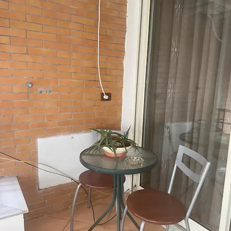 Am * Tirana